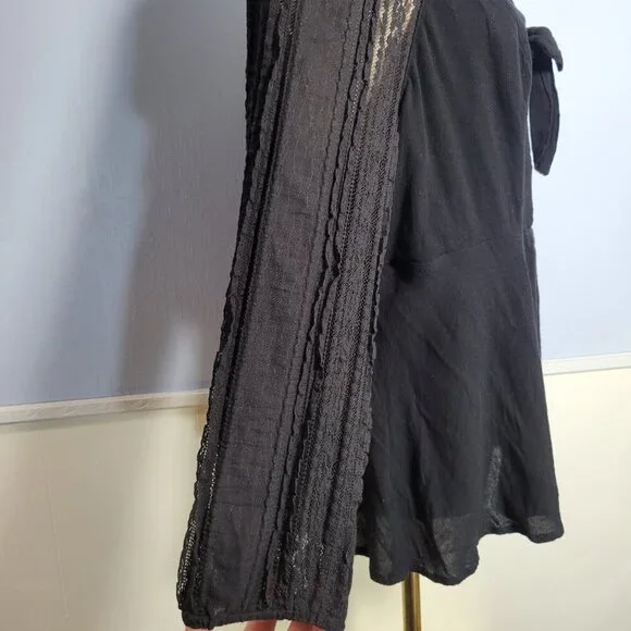 Torrid Size 0 Classic Black Tie V Neck Lace Longsleeve Lightweight Blouse - Picture 6 of 10